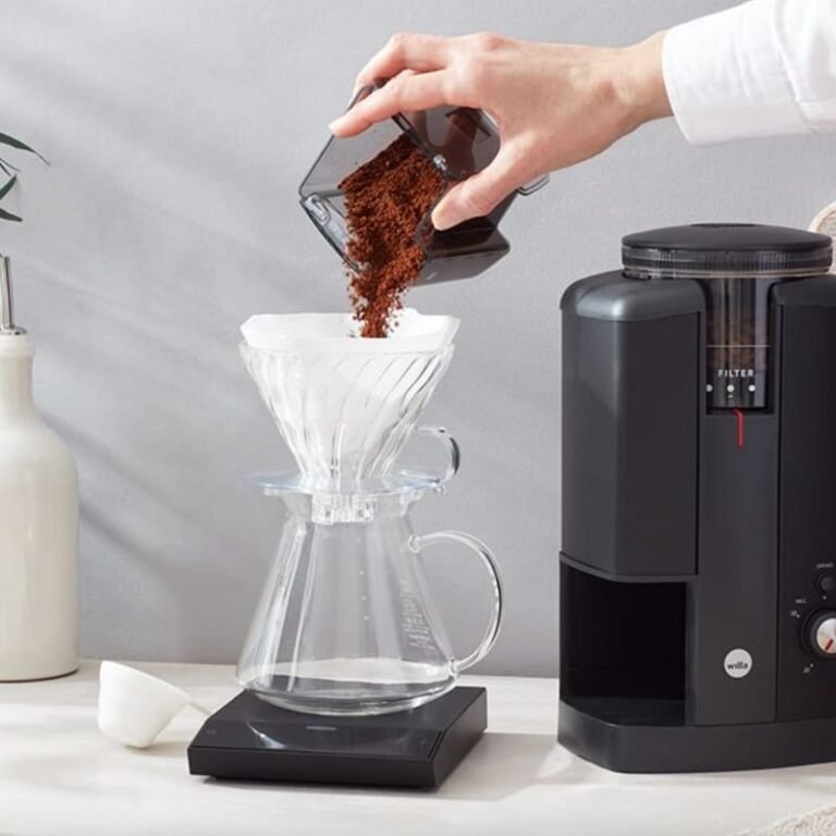 6 Best Coffee Grinders For Pour Over – Tom’s Picks