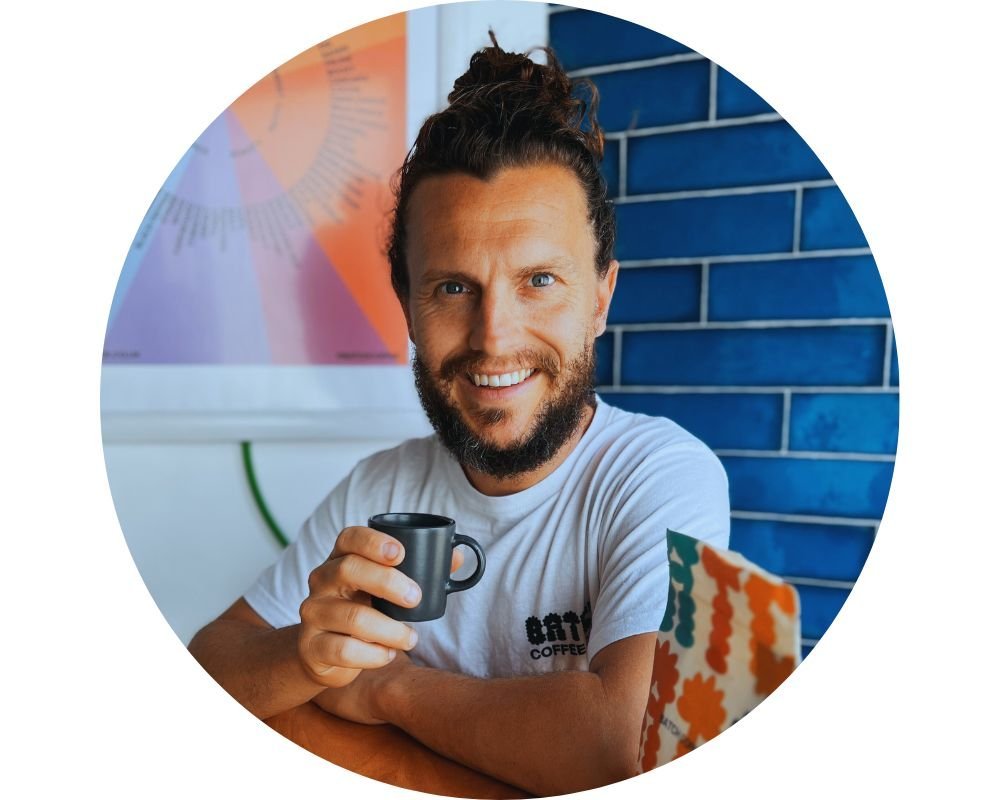 BatchCoffeeClubTom The 6 Best Cafes in Brighton (2024) - With Maps