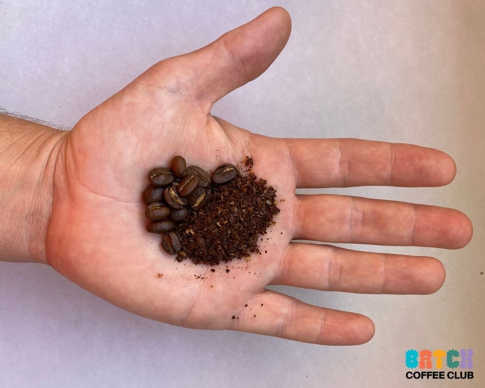 CafetierecoffeegrindsTomHands Espresso Grind Size