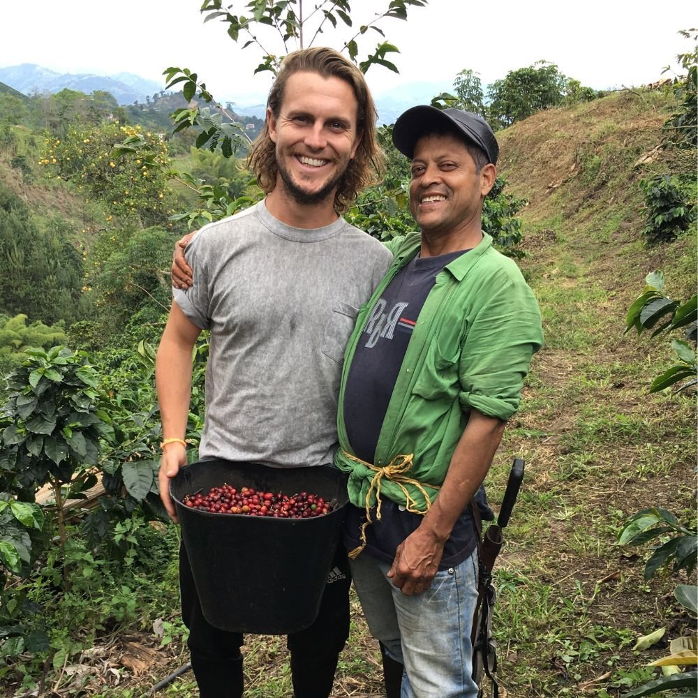 TomSaxonwithcoffeefarmer singleorigin What Are Single Origin Coffee Beans?